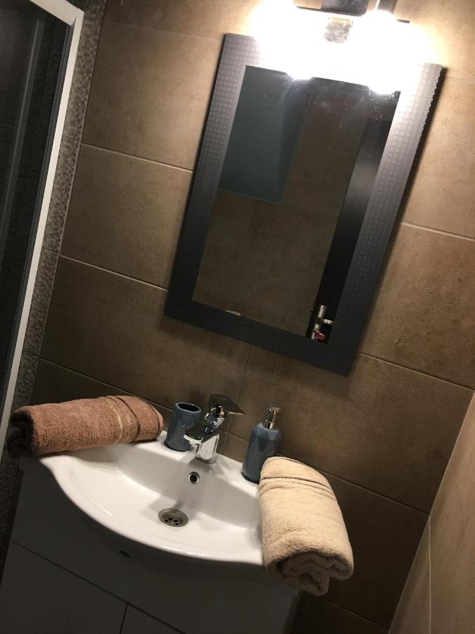 Archontiko Kirfis In Desfina Aparthotel Buitenkant foto
